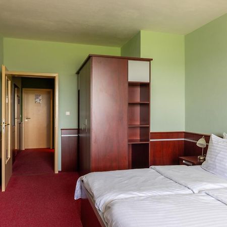 Orea Resort Panorama Moravsky Kras Blansko Exterior photo